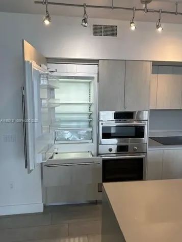 4010 S Ocean Drive Hollywood FL 33019