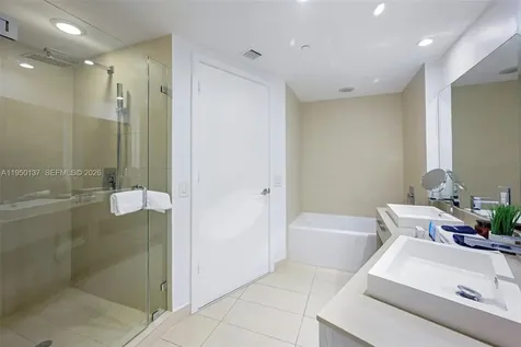 4111 S Ocean Drive Hollywood FL 33019