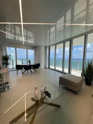 4111 S Ocean Drive Hollywood FL 33019