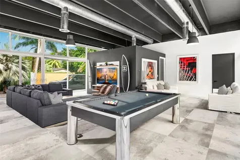 1000 NE 89th Street Miami FL 33138
