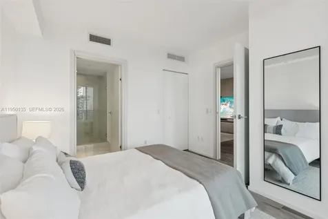 801 S Miami Avenue Miami FL 33130