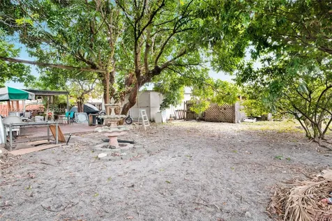 5955 SW 4th Street Miami FL 33144