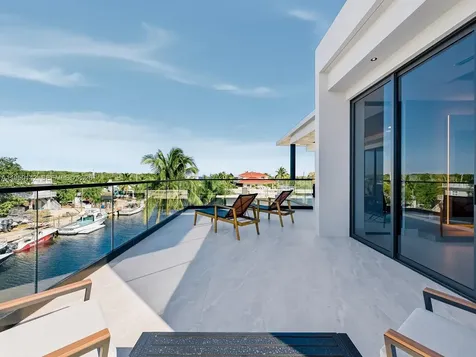 16 S Exuma Road Key Largo FL 33037
