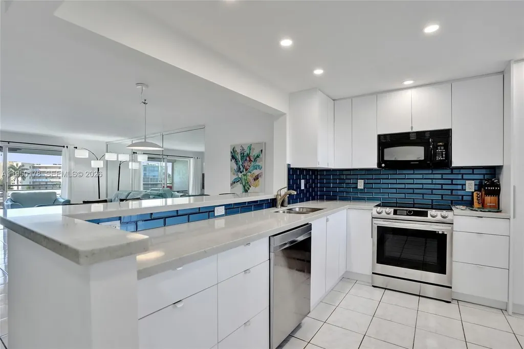200 SE 5th Avenue Dania Beach FL 33004