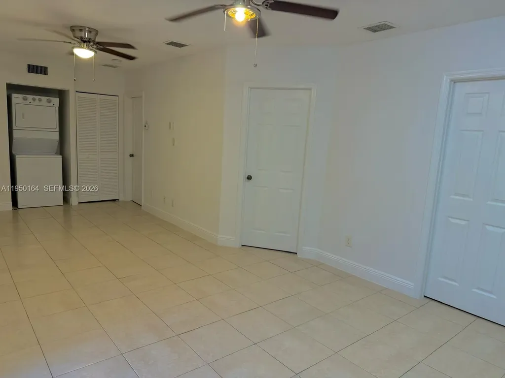 2099 NW 26th Avenue Fort Lauderdale FL 33311