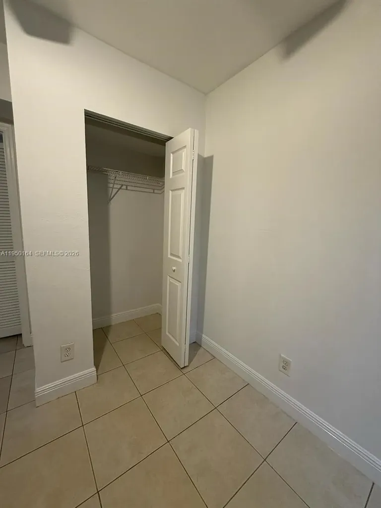 2099 NW 26th Avenue Fort Lauderdale FL 33311