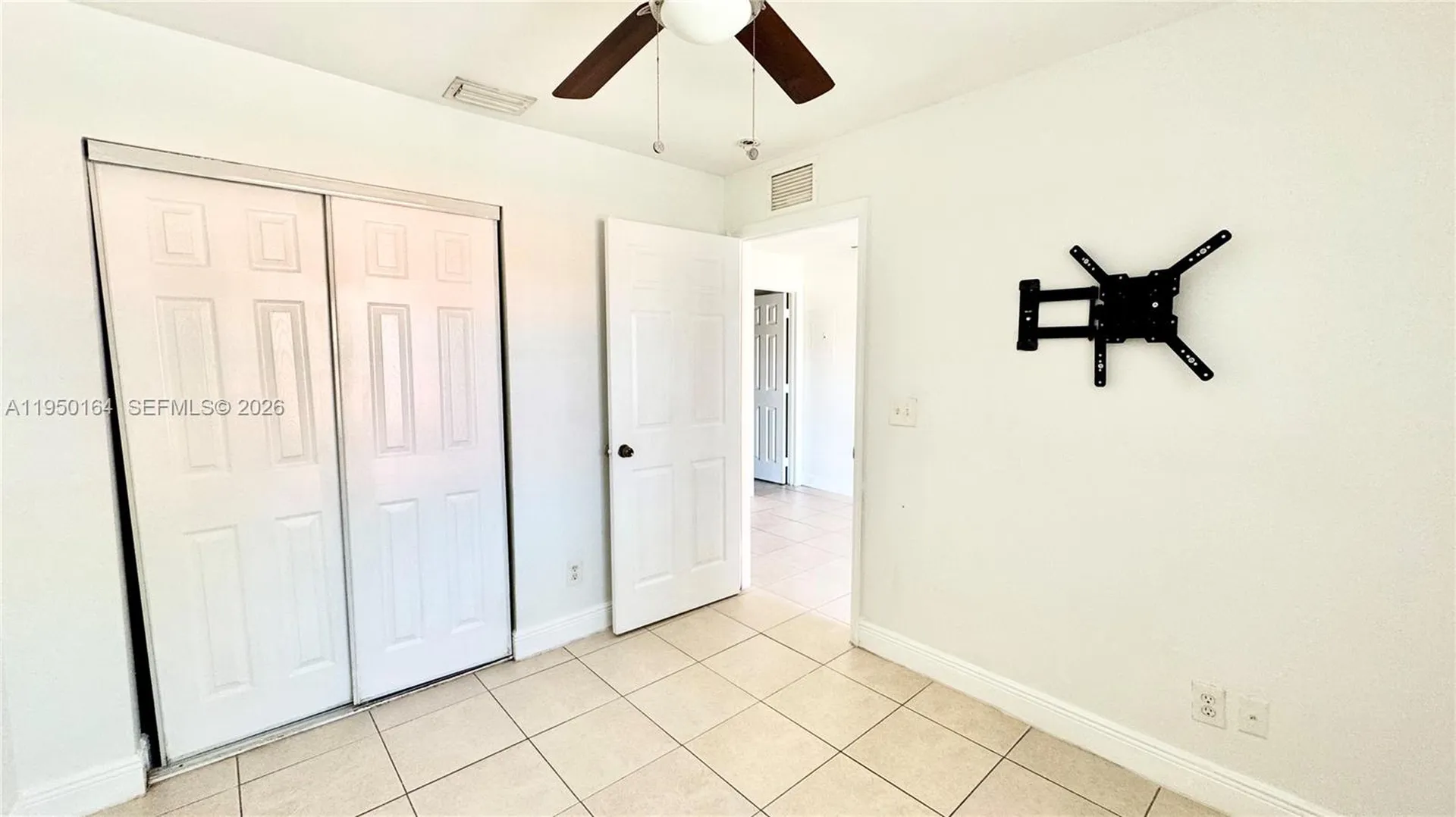 2099 NW 26th Avenue Fort Lauderdale FL 33311