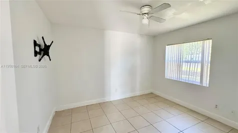 2099 NW 26th Avenue Fort Lauderdale FL 33311