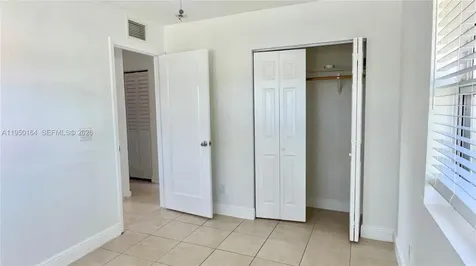 2099 NW 26th Avenue Fort Lauderdale FL 33311