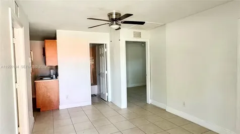 2099 NW 26th Avenue Fort Lauderdale FL 33311