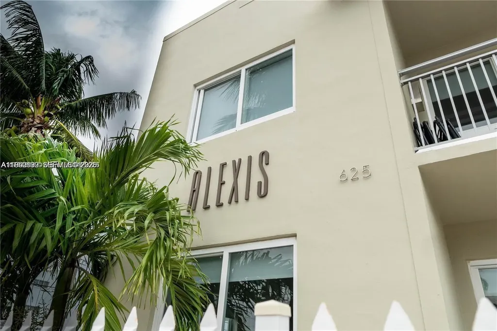 625 77th Street Miami Beach FL 33141
