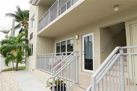 625 77th Street Miami Beach FL 33141