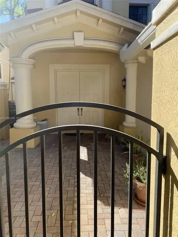 1659 Passion Vine Circle Weston FL 33326