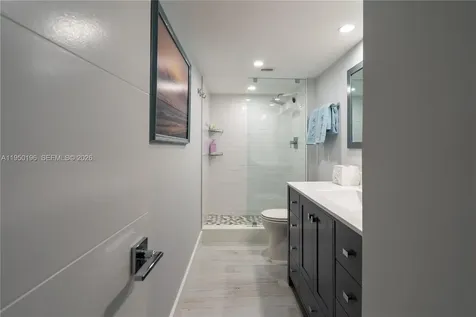 5701 Collins Avenue Miami Beach FL 33140