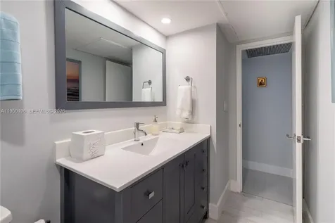 5701 Collins Avenue Miami Beach FL 33140