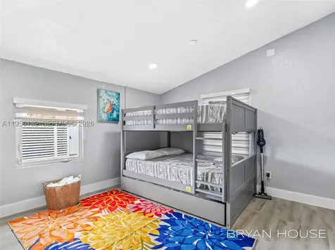 3341 NW 20th Street Miami FL 33142