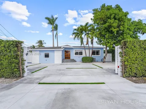 3341 NW 20th Street Miami FL 33142