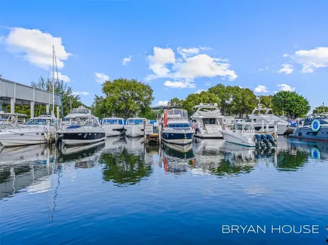 3341 NW 20th Street Miami FL 33142