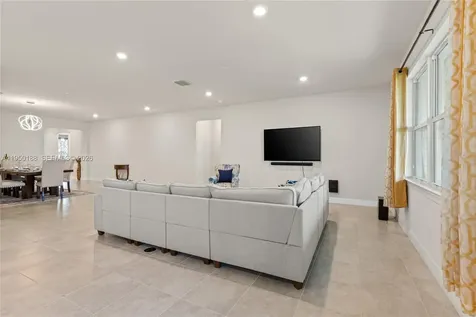 10407 SW Captiva Drive Port St. Lucie FL 34987