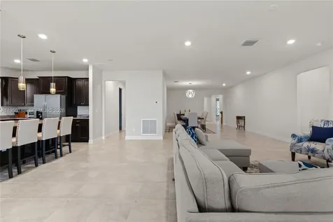 10407 SW Captiva Drive Port St. Lucie FL 34987