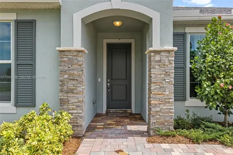10407 SW Captiva Drive Port St. Lucie FL 34987