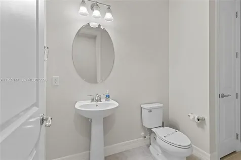 10407 SW Captiva Drive Port St. Lucie FL 34987