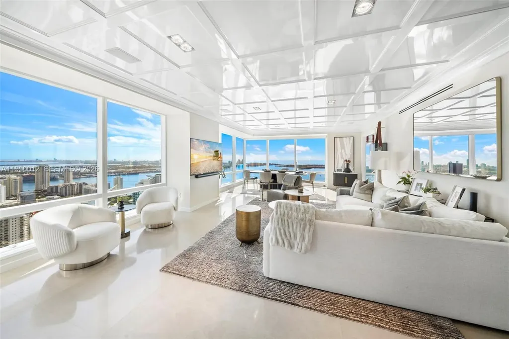 1425 Brickell Avenue Miami FL 33131