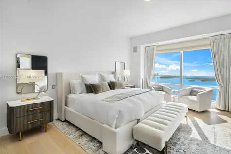 1425 Brickell Avenue Miami FL 33131