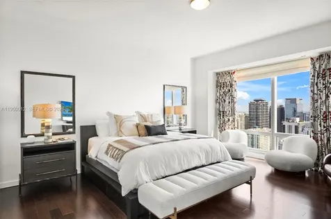 1425 Brickell Avenue Miami FL 33131