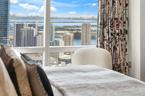 1425 Brickell Avenue Miami FL 33131