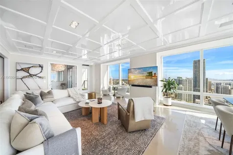 1425 Brickell Avenue Miami FL 33131