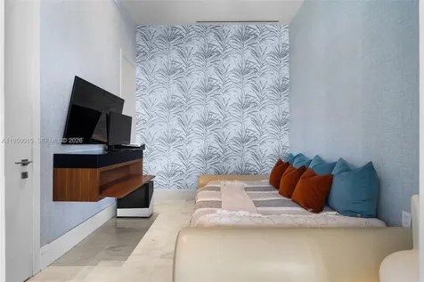17141 Collins Avenue Sunny Isles Beach FL 33160