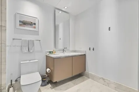 17141 Collins Avenue Sunny Isles Beach FL 33160