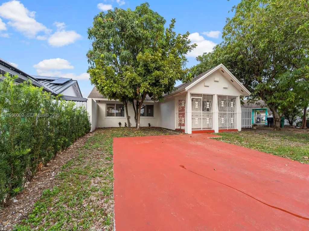 11075 SW 221st Terrace Miami FL 33170