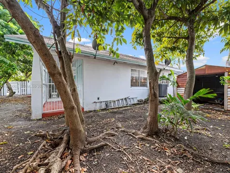 11075 SW 221st Terrace Miami FL 33170