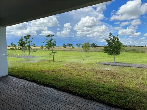 19667 Rugged Trunk Trail Loxahatchee FL 33470