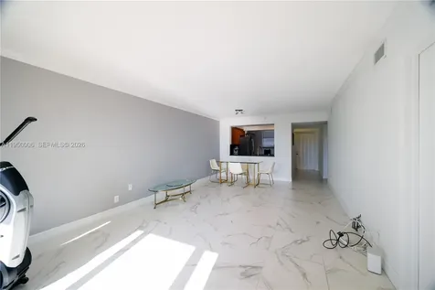 1266 S Military Trail Deerfield Beach FL 33442