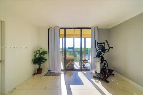 1266 S Military Trail Deerfield Beach FL 33442