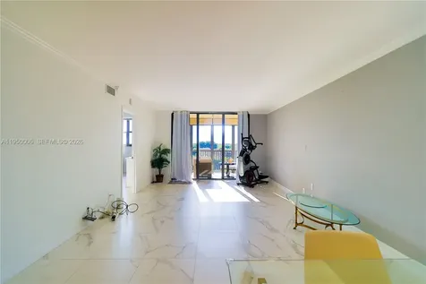 1266 S Military Trail Deerfield Beach FL 33442