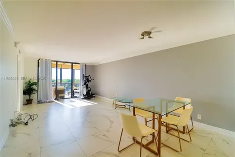 1266 S Military Trail Deerfield Beach FL 33442