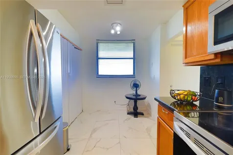 1266 S Military Trail Deerfield Beach FL 33442