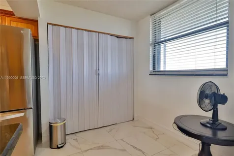 1266 S Military Trail Deerfield Beach FL 33442