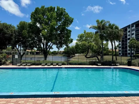 1266 S Military Trail Deerfield Beach FL 33442