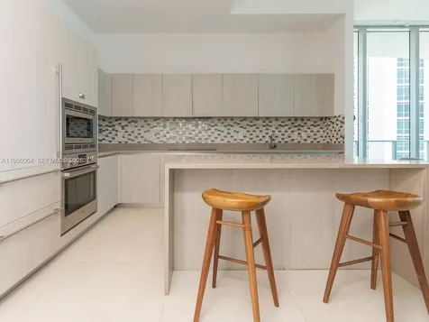 4111 S Ocean Drive Hollywood FL 33019