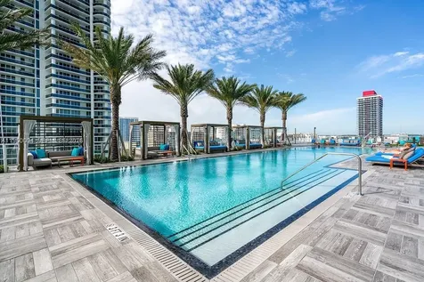 4111 S Ocean Drive Hollywood FL 33019