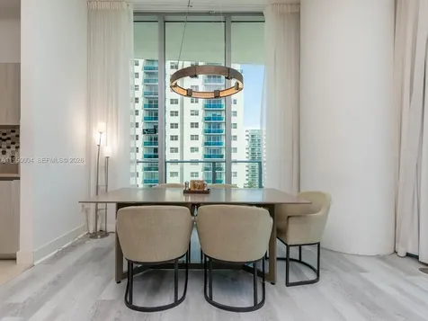 4111 S Ocean Drive Hollywood FL 33019