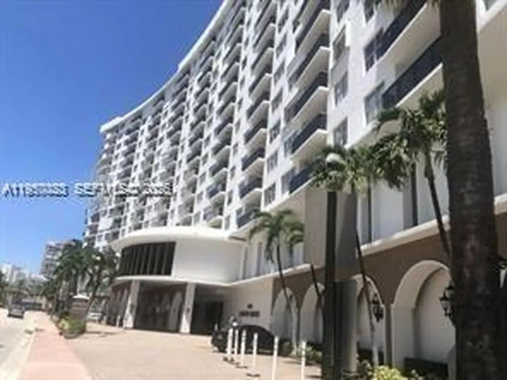 6039 Collins Avenue Miami Beach FL 33140