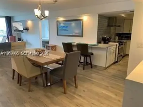 6039 Collins Avenue Miami Beach FL 33140