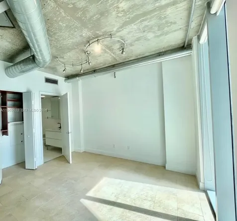 690 SW 1st Court Miami FL 33130