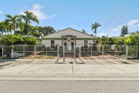 1428 SW 20th Street Miami FL 33145